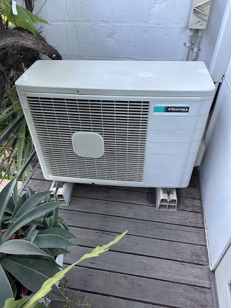 AC INDUSTRIES Air Conditioning Services